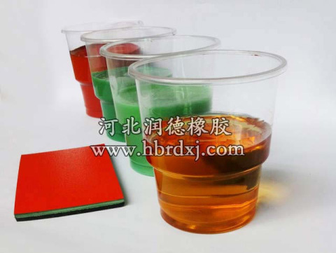 硅PU塑膠跑道面層解剖 硅PU塑膠跑道面層解剖